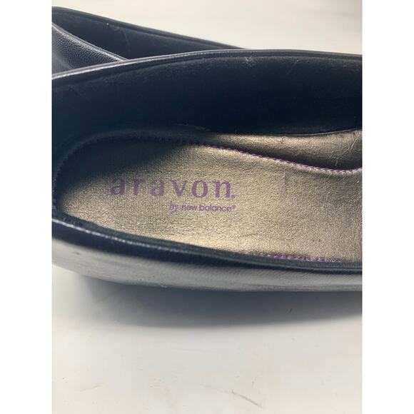 Aravon by New Balance Black Flat Loafers Narrow Womens 10 2A - Picture 7 of 8